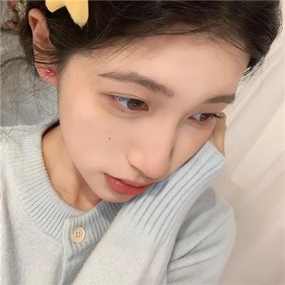 何百芮的地狱毒白